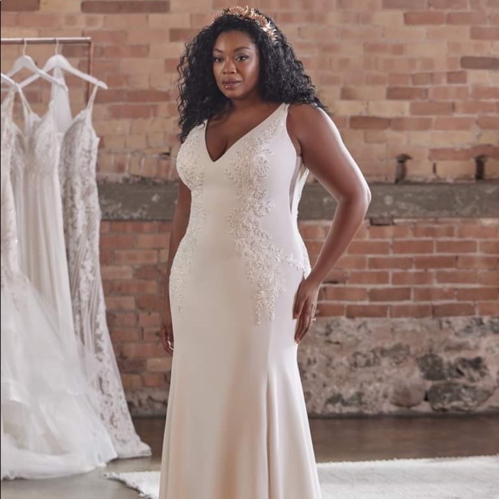 Brand New Un-Altered Maggie Sottero Wedding Dress Adrianna